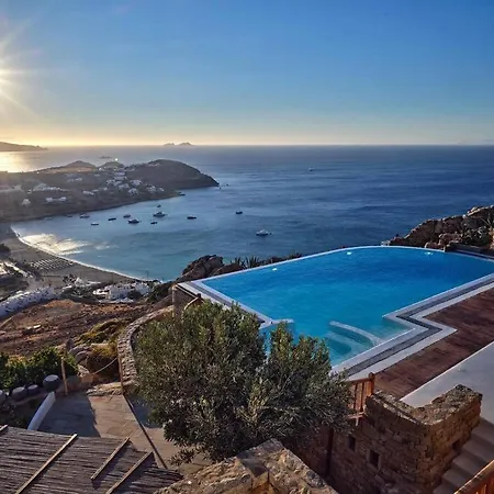 فيلة Maera 3 كالو ليفادي