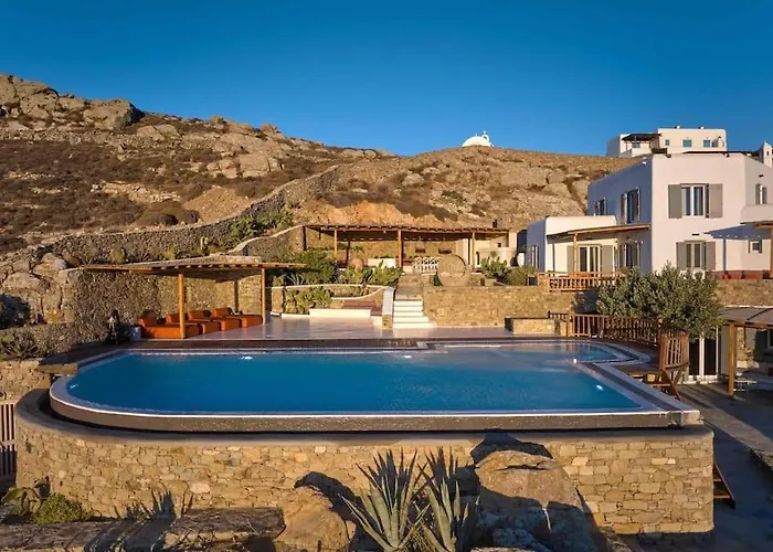 Maera 3 كالو ليفادي